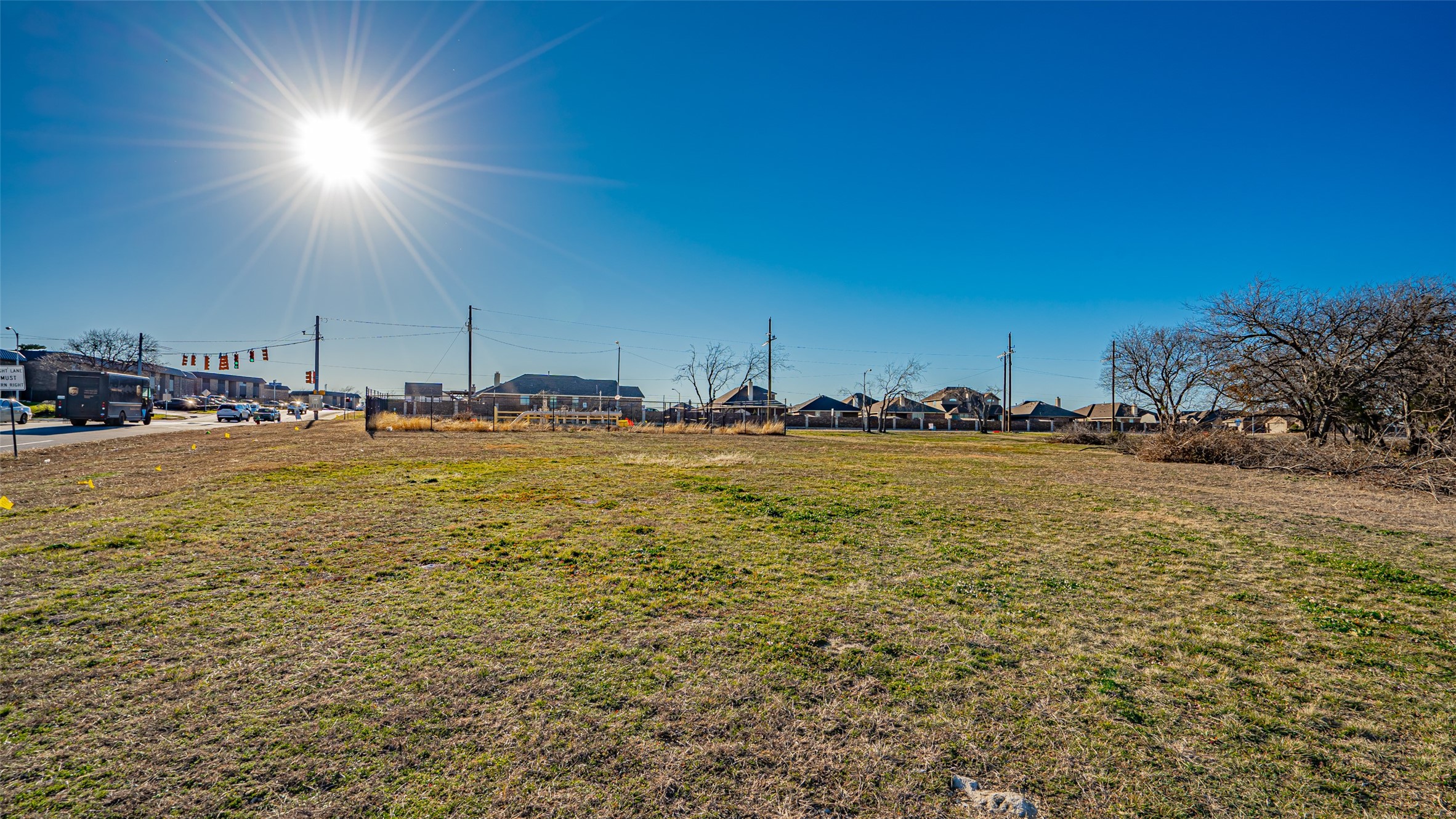 1725 S Las Vegas Trail White Settlement TX 76108