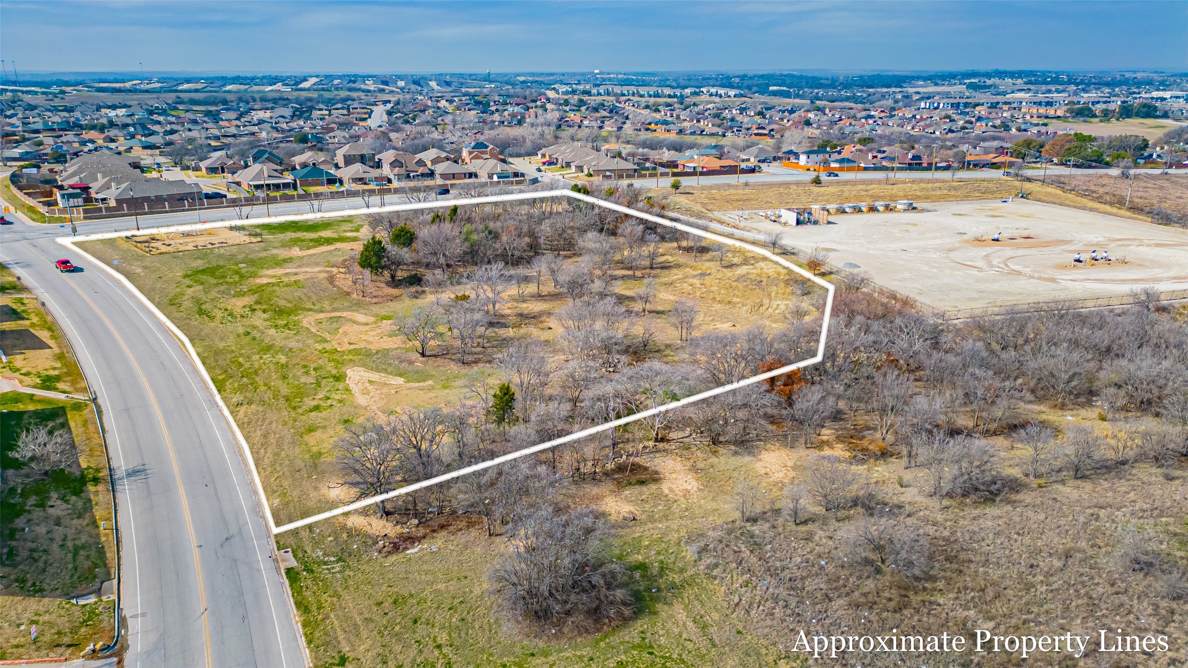 1725 S Las Vegas Trail White Settlement TX 76108