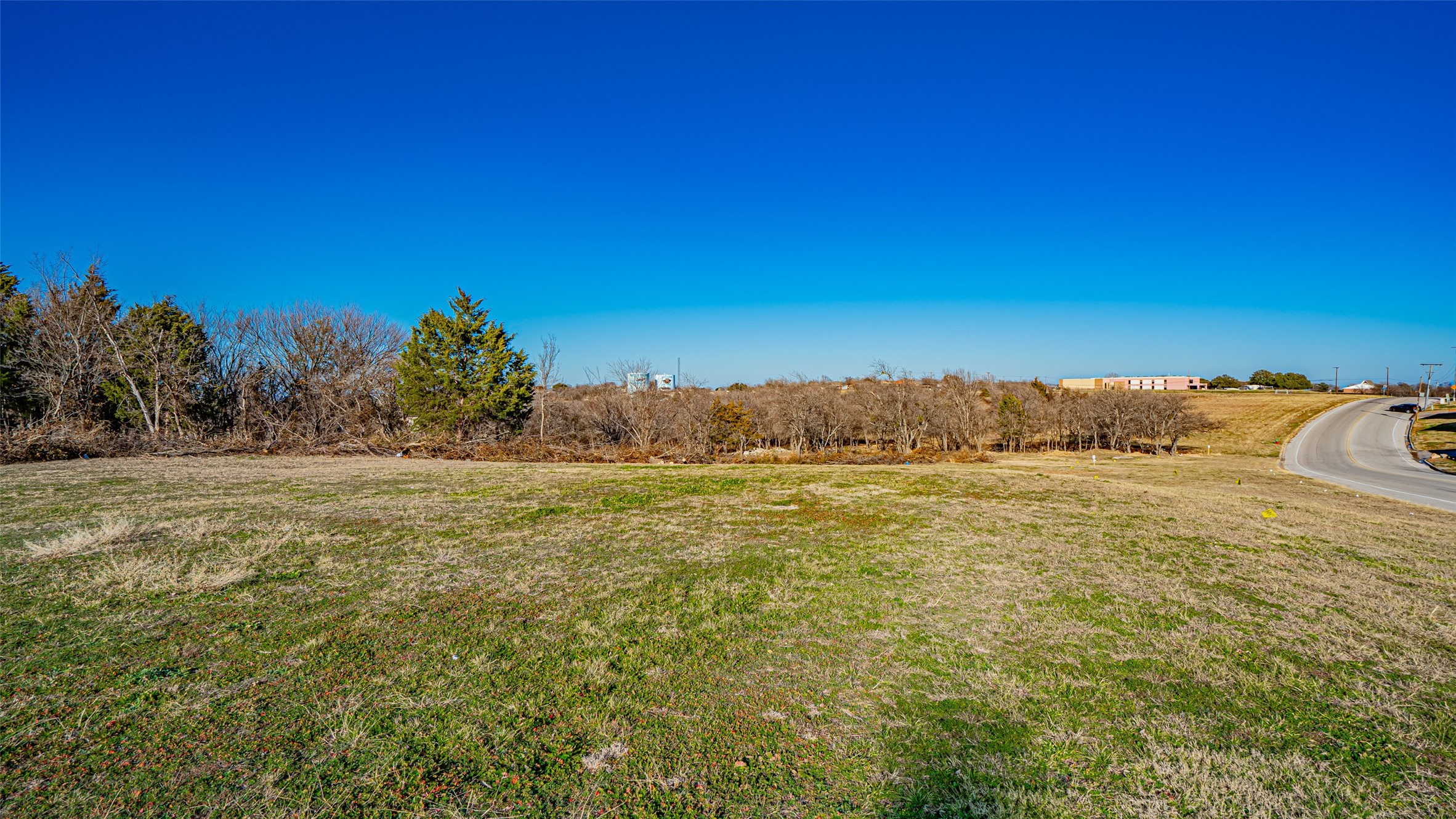 1725 S Las Vegas Trail White Settlement TX 76108