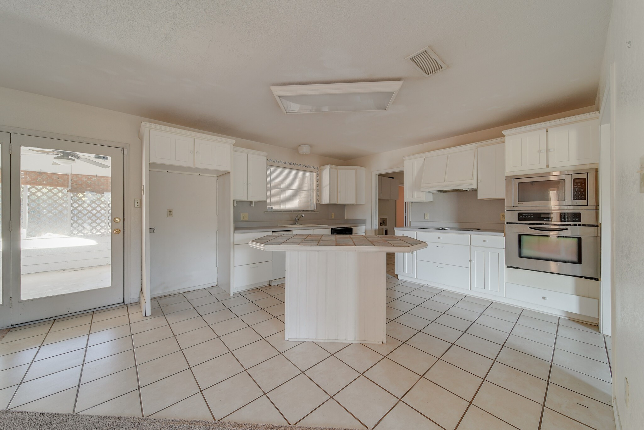 1963 E Dove Road Southlake TX 76092