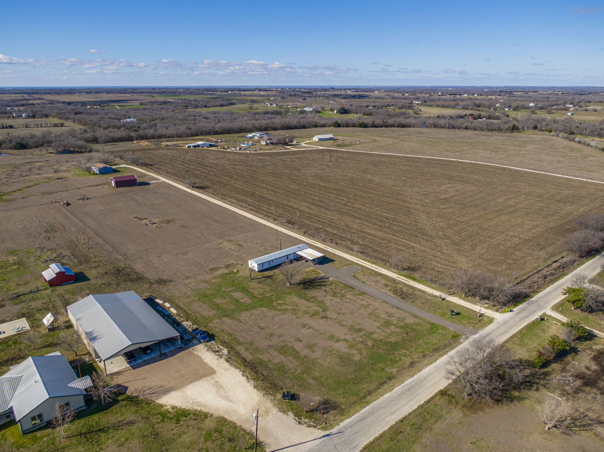 10136 County Road 418 Grandview TX 76050