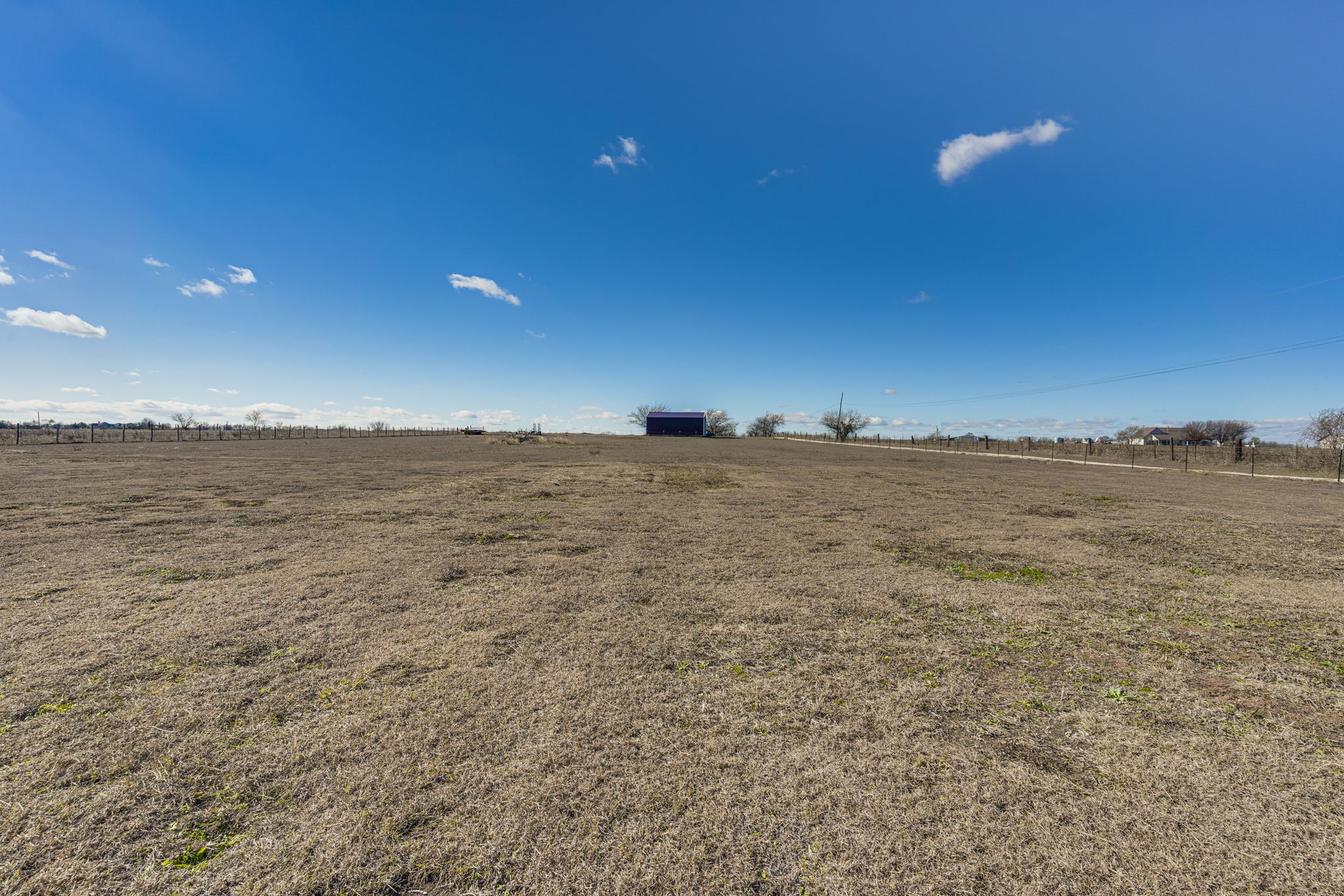 10136 County Road 418 Grandview TX 76050