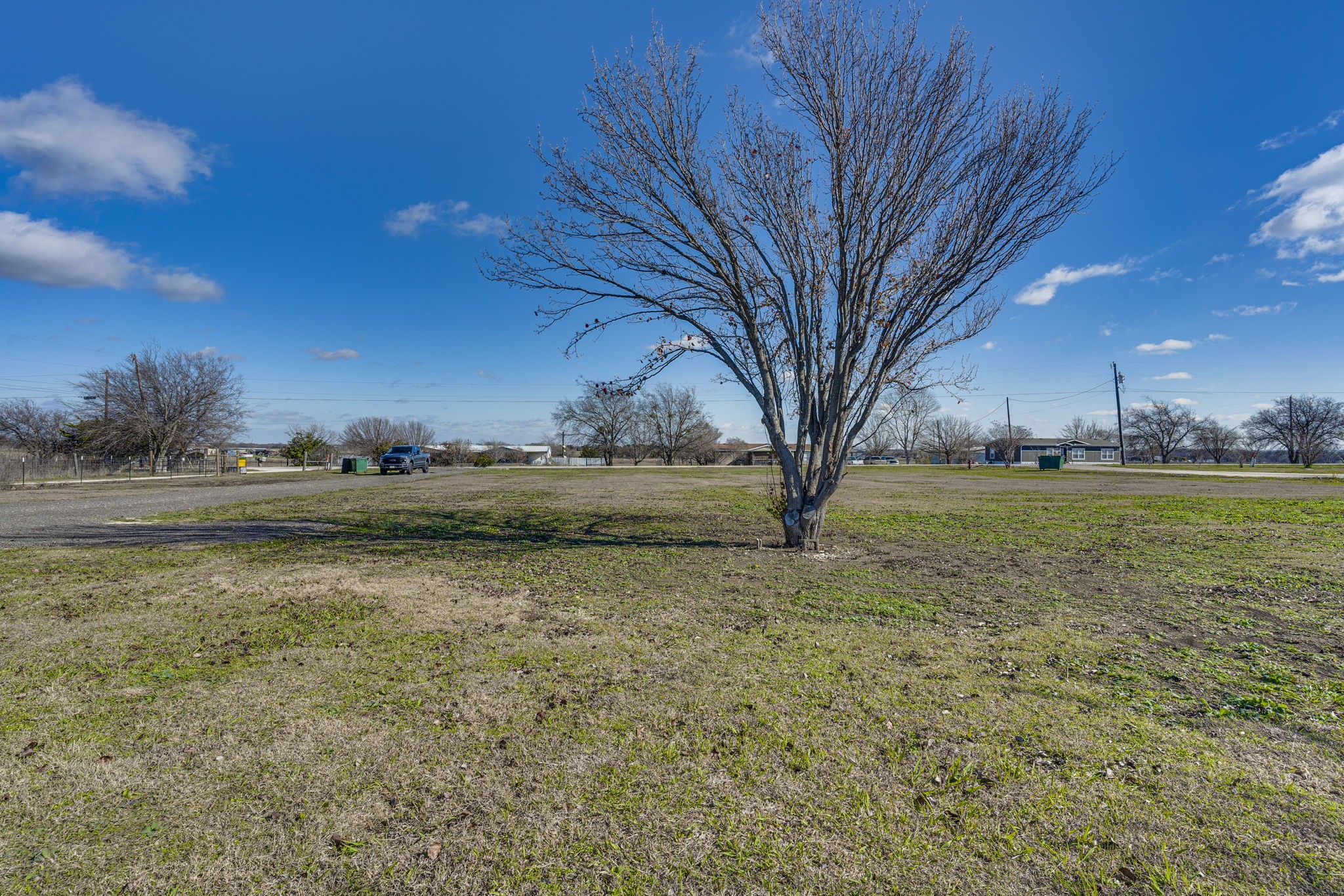 10136 County Road 418 Grandview TX 76050