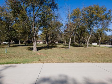 8009 W Landings Road Granbury TX 76049