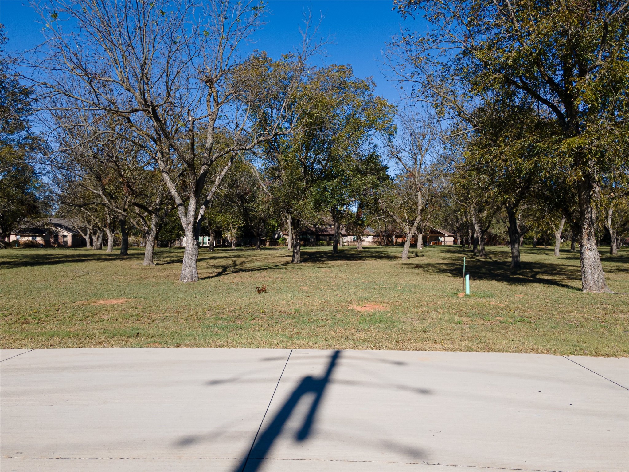 8009 W Landings Road Granbury TX 76049