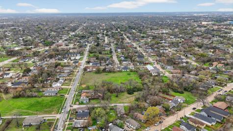 4719 Collins Avenue Dallas TX 75210