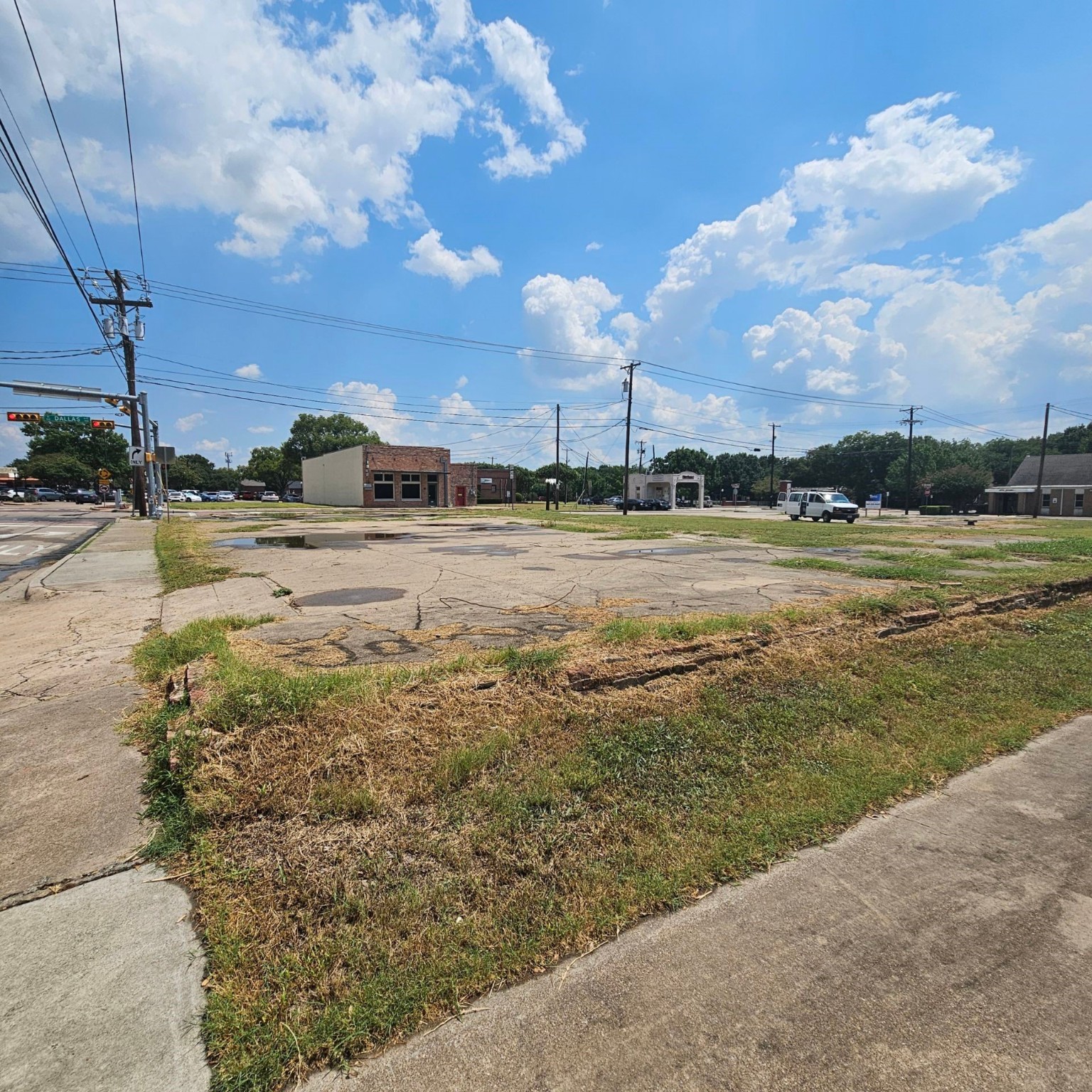 103-107 S Dallas Avenue Lancaster TX 75146