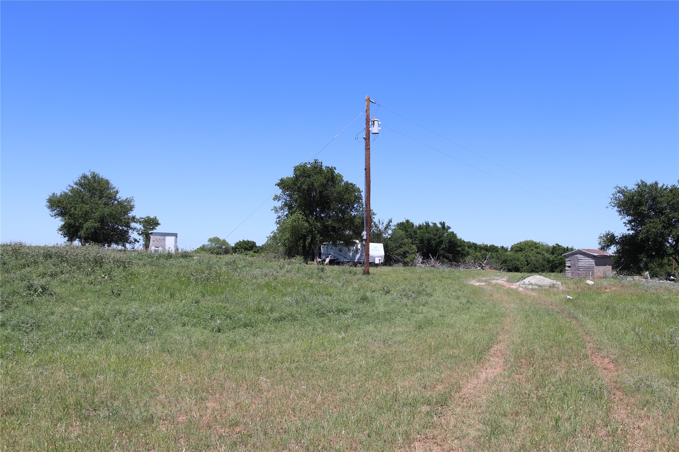 192 Acres Fm 171 Byers TX 76357