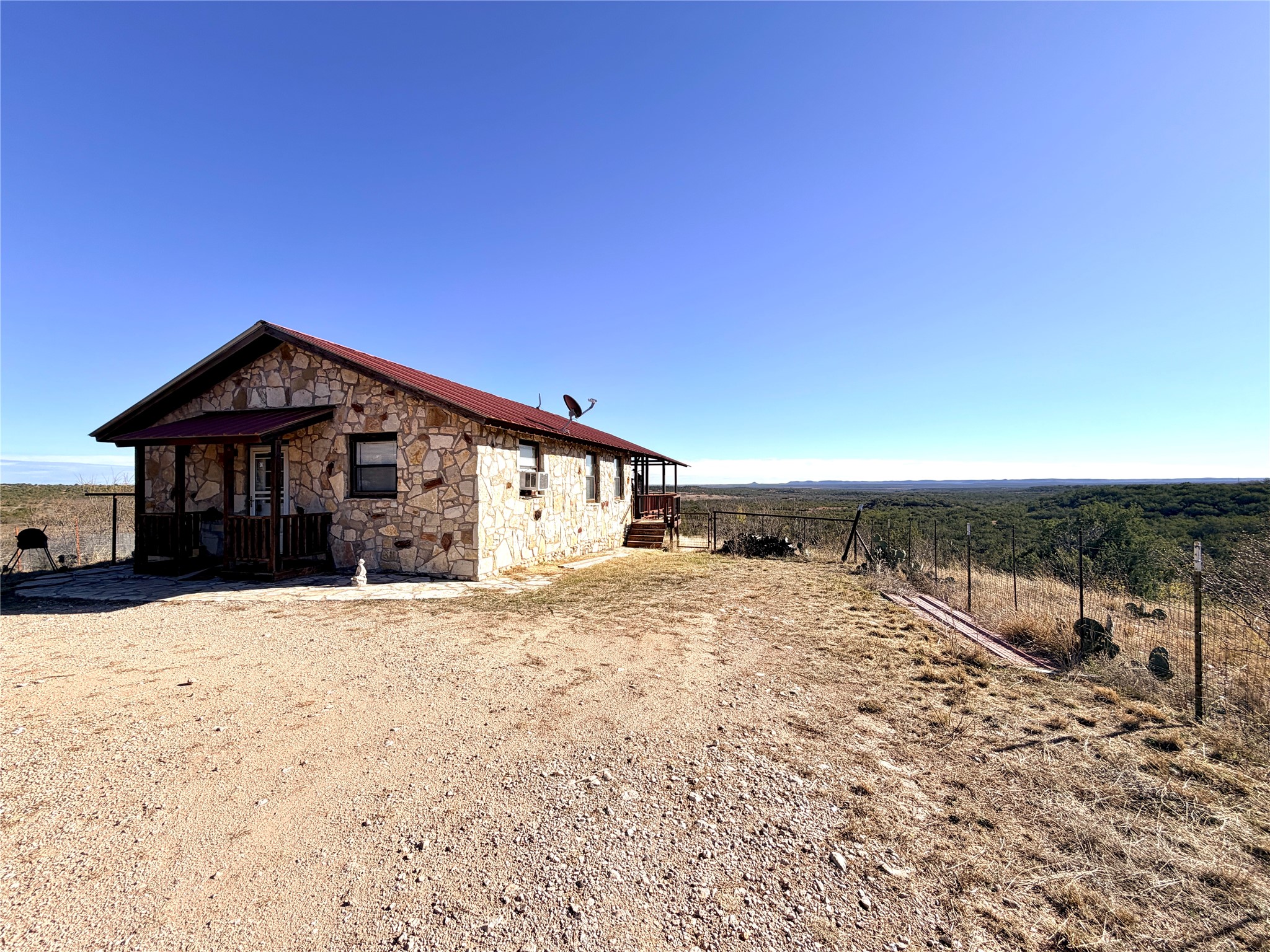 5530 Highway 158 Robert Lee TX 76945