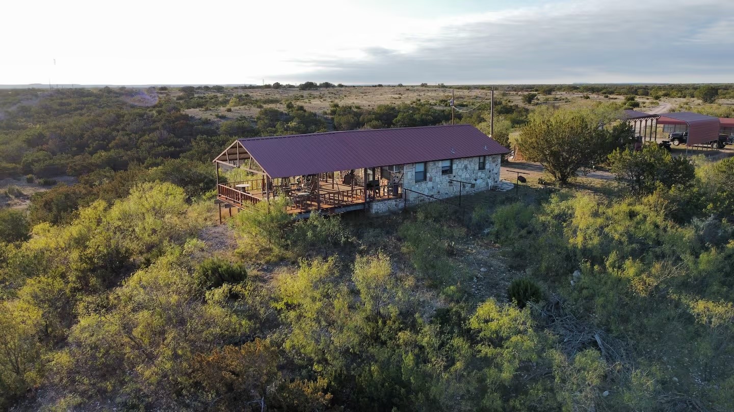 5530 Highway 158 Robert Lee TX 76945