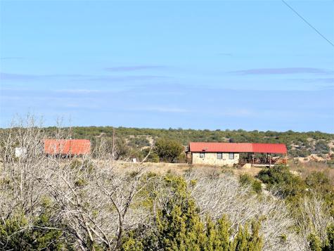 5530 Highway 158 Robert Lee TX 76945
