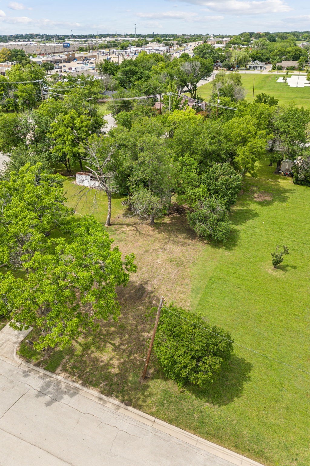 133 Minnie Keller TX 76248