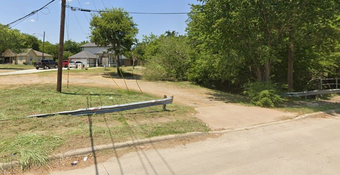 4327 Gladewater Road Dallas TX 75216