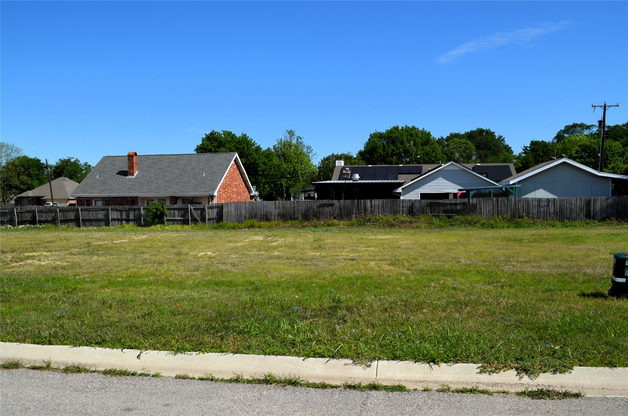 304 Preston Road Mabank TX 75147