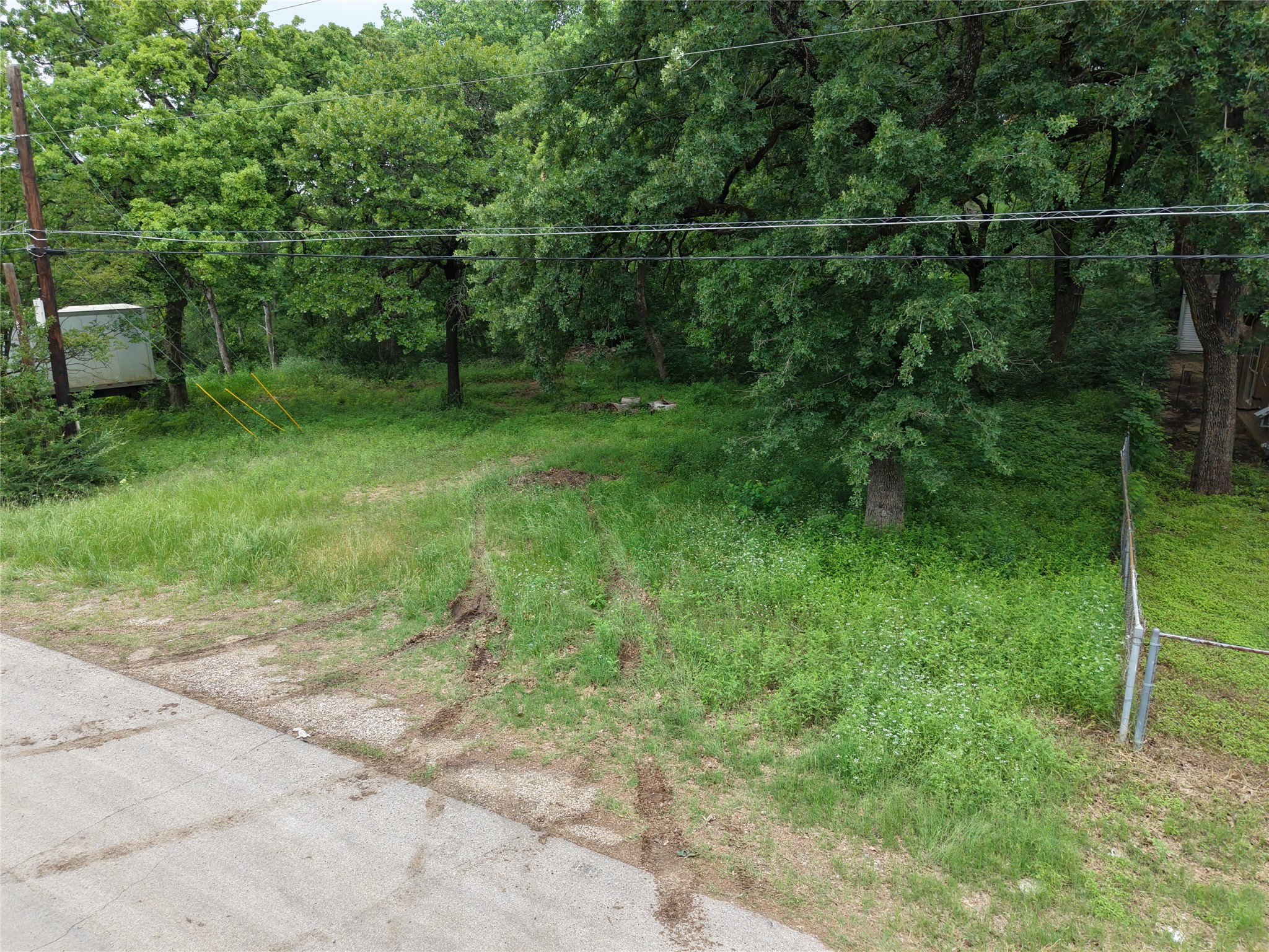 8357 Kingsfield Dallas TX 75217