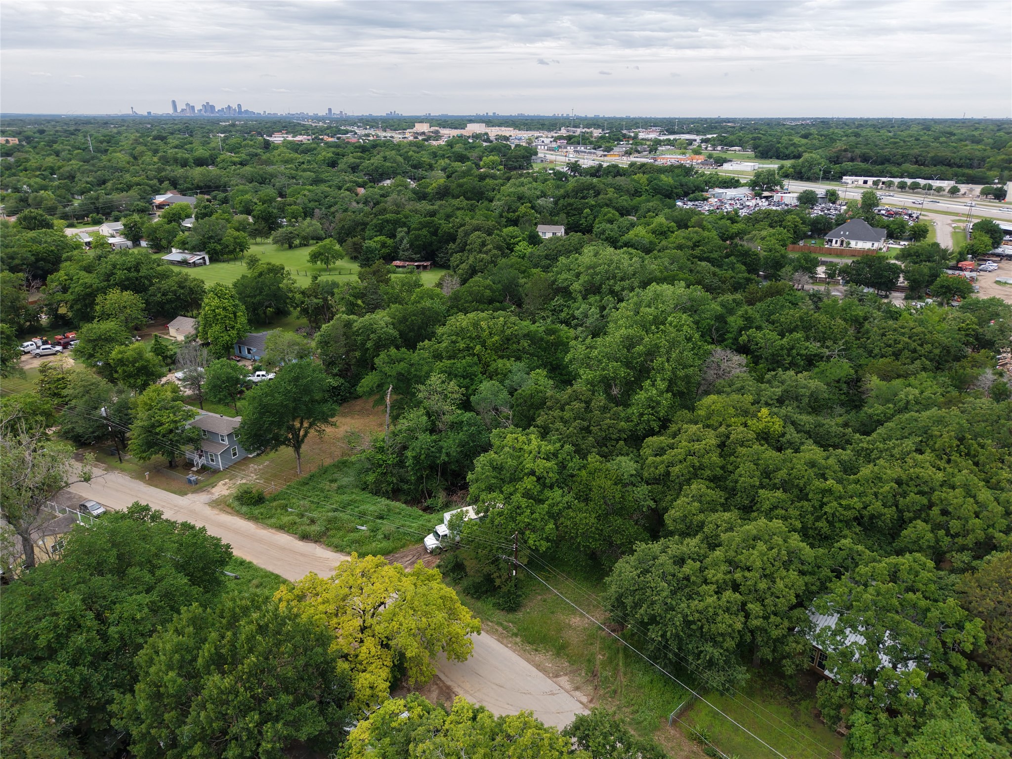 8357 Kingsfield Dallas TX 75217
