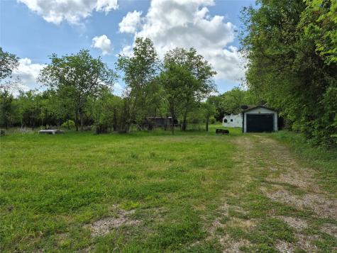 1202 Park Street Marlin TX 76661