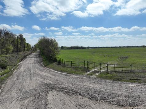 TBD T1 CR3940 Ladonia TX 75449