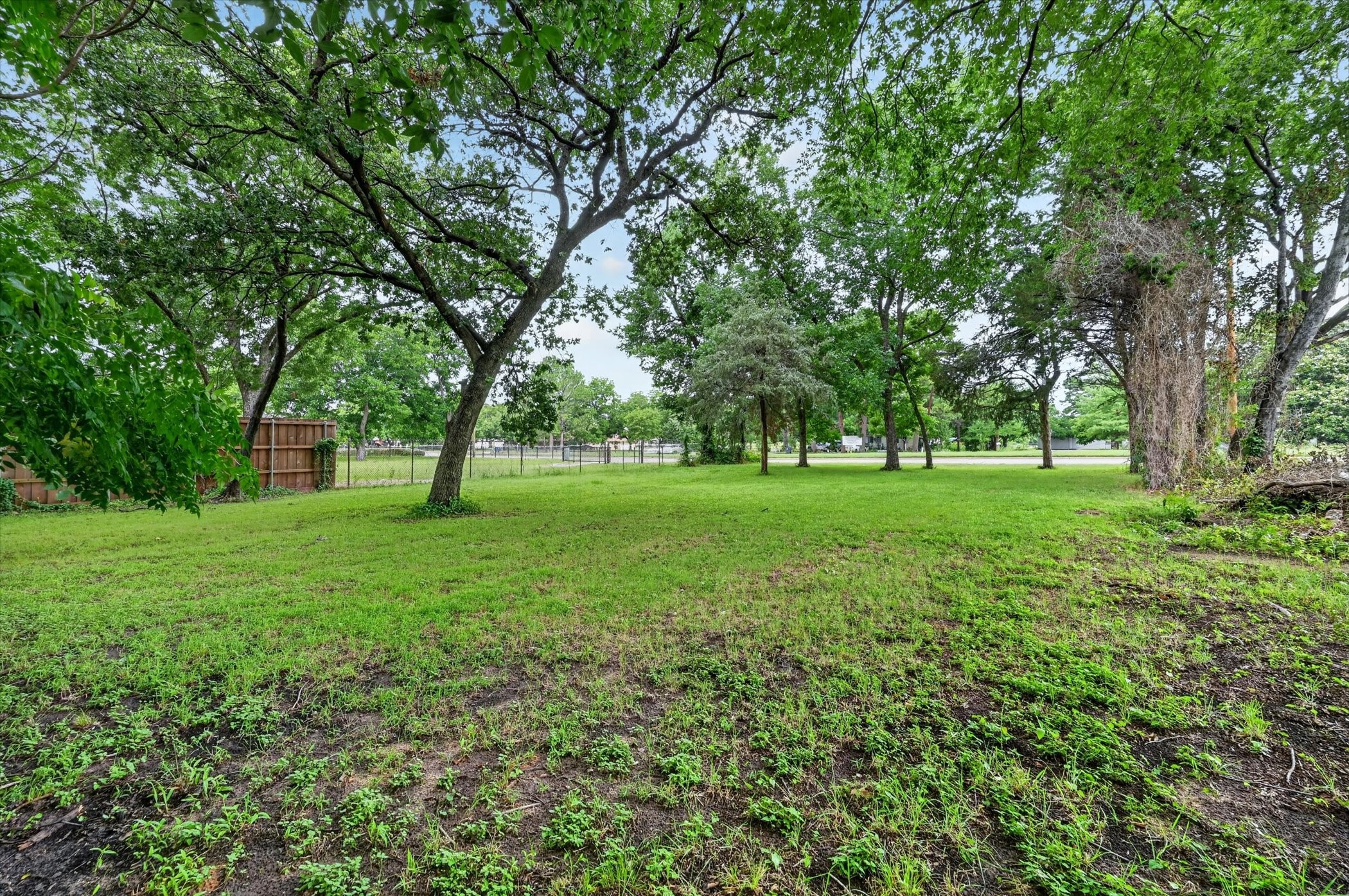 10618 Bruton Road Dallas TX 75217