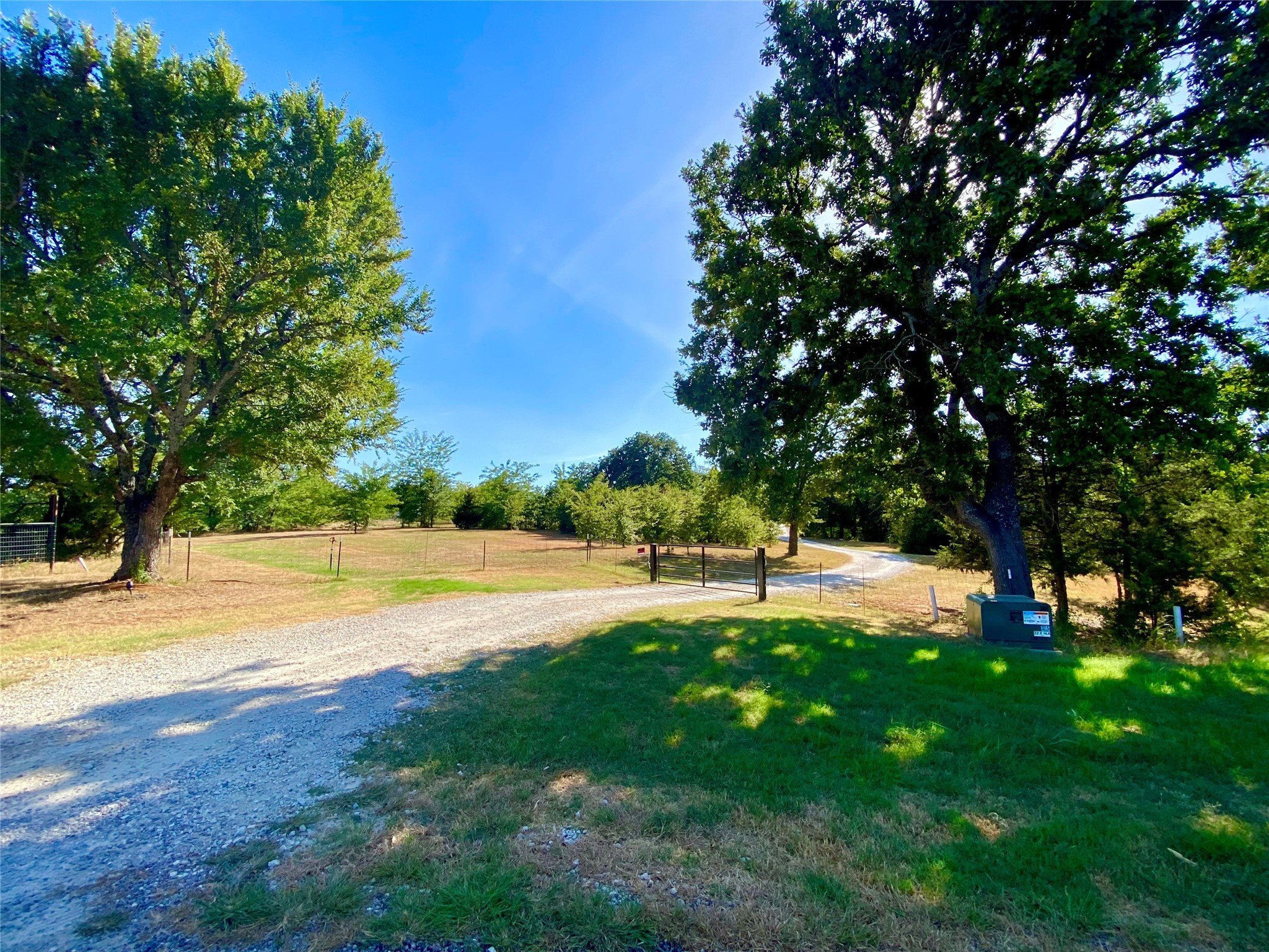 290 Green Oaks Drive Sadler TX 76264