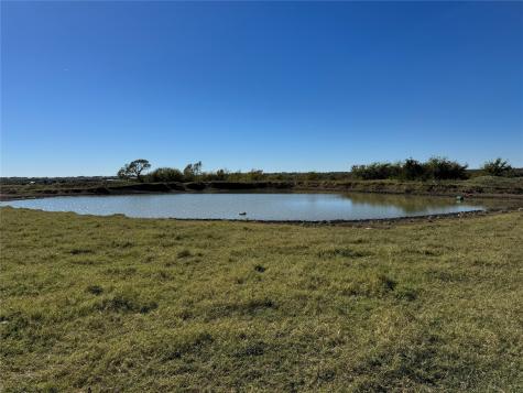 2435 County Road 247 Valley View TX 76272