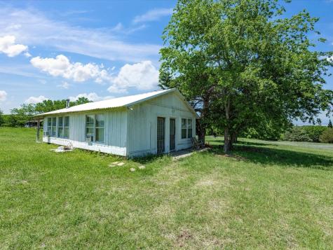 5444 Well Service Road Bowie TX 76230