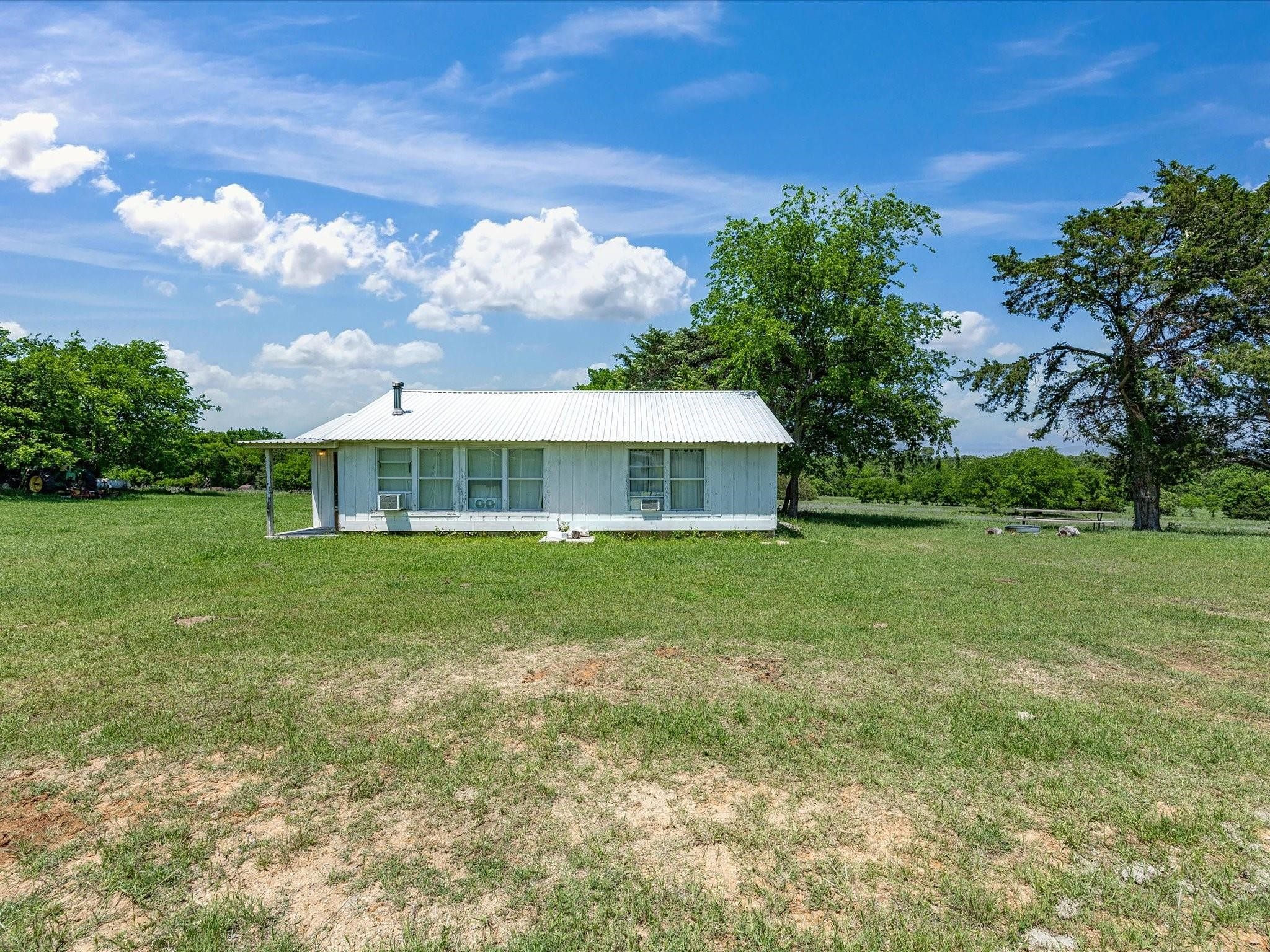 5444 Well Service Road Bowie TX 76230