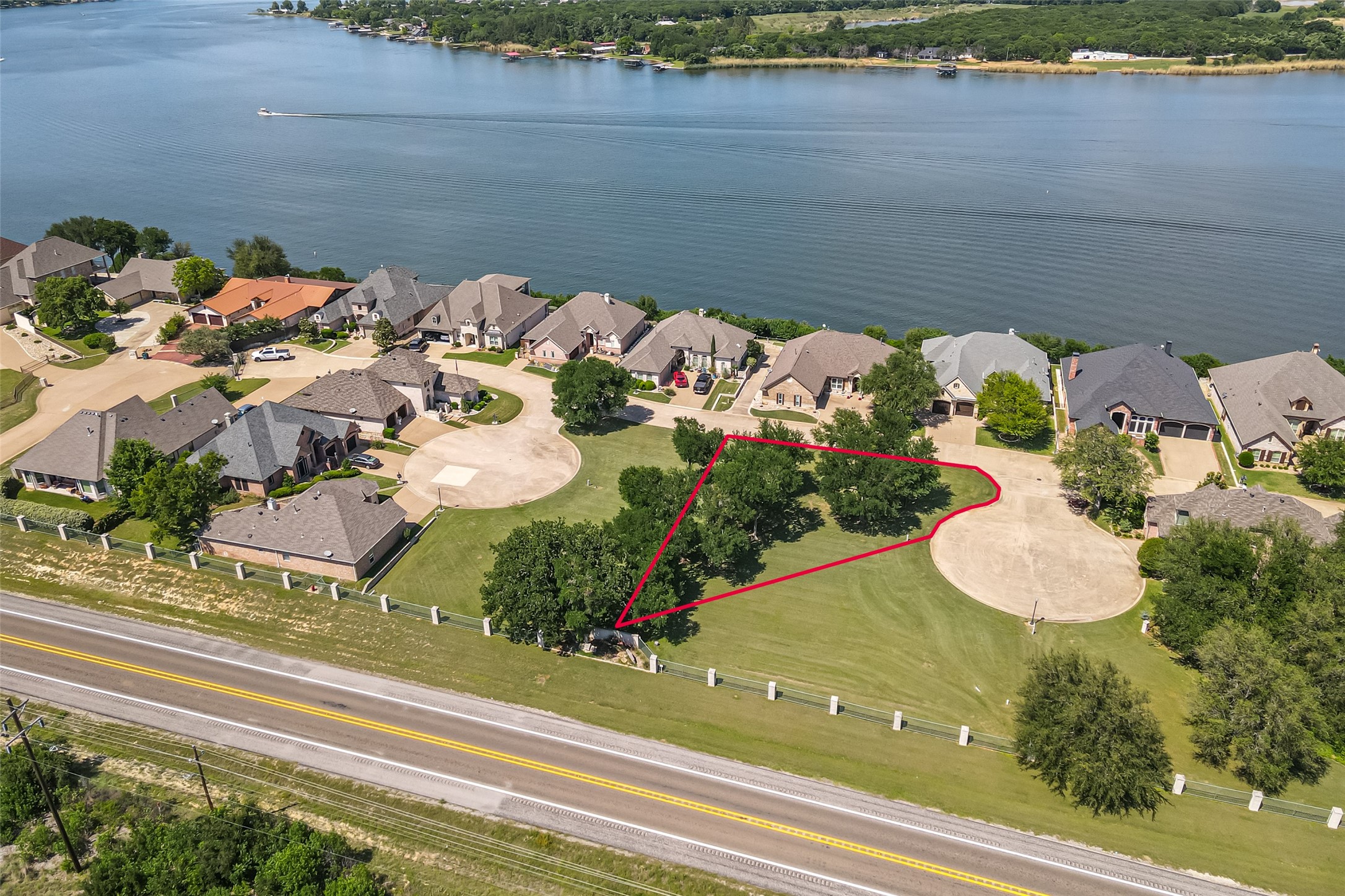 7002 Granite Bluff Granbury TX 76048