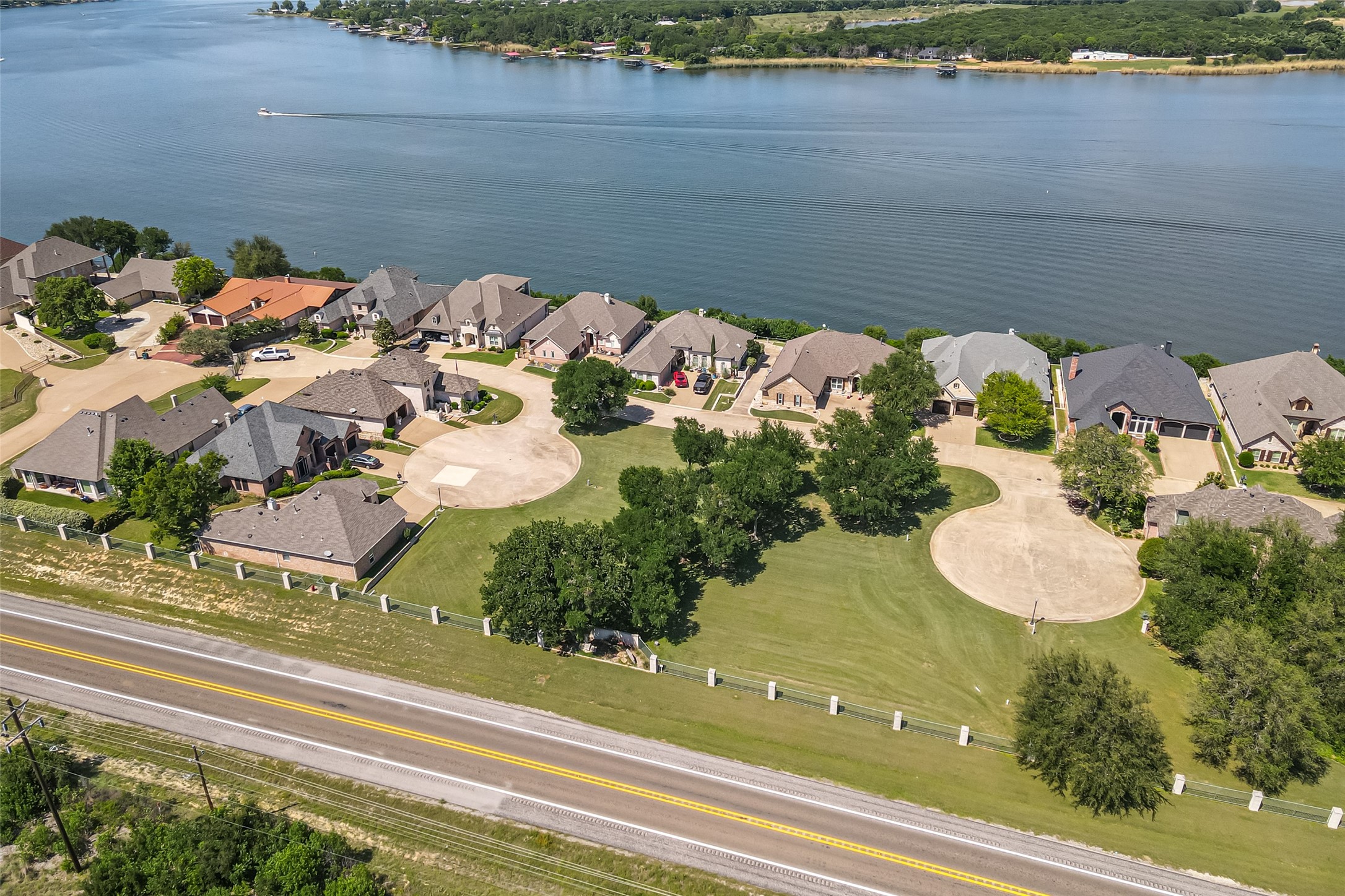 7002 Granite Bluff Granbury TX 76048
