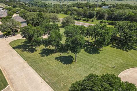7002 Granite Bluff Granbury TX 76048