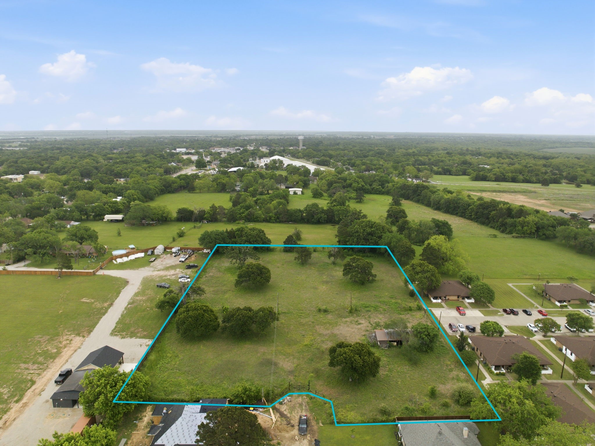 913 Howard Street Seagoville TX 75159