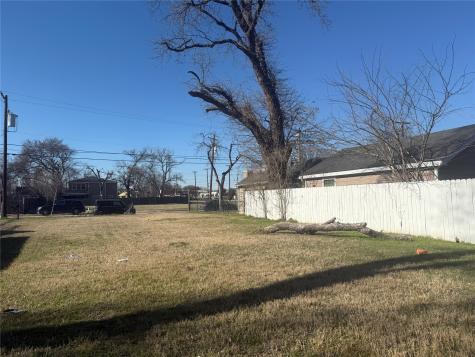 3926 Sidney Street Dallas TX 75210