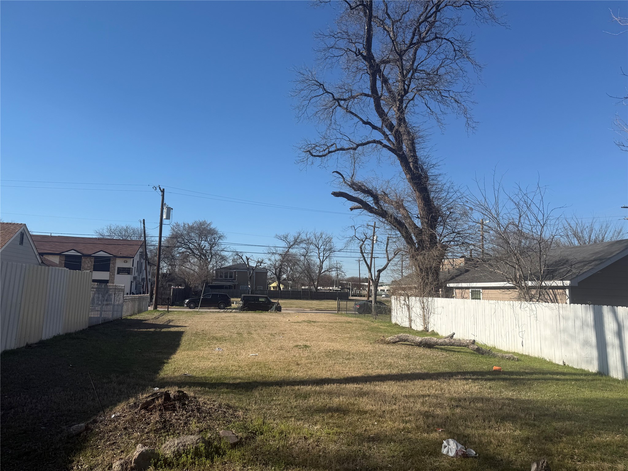 3926 Sidney Street Dallas TX 75210