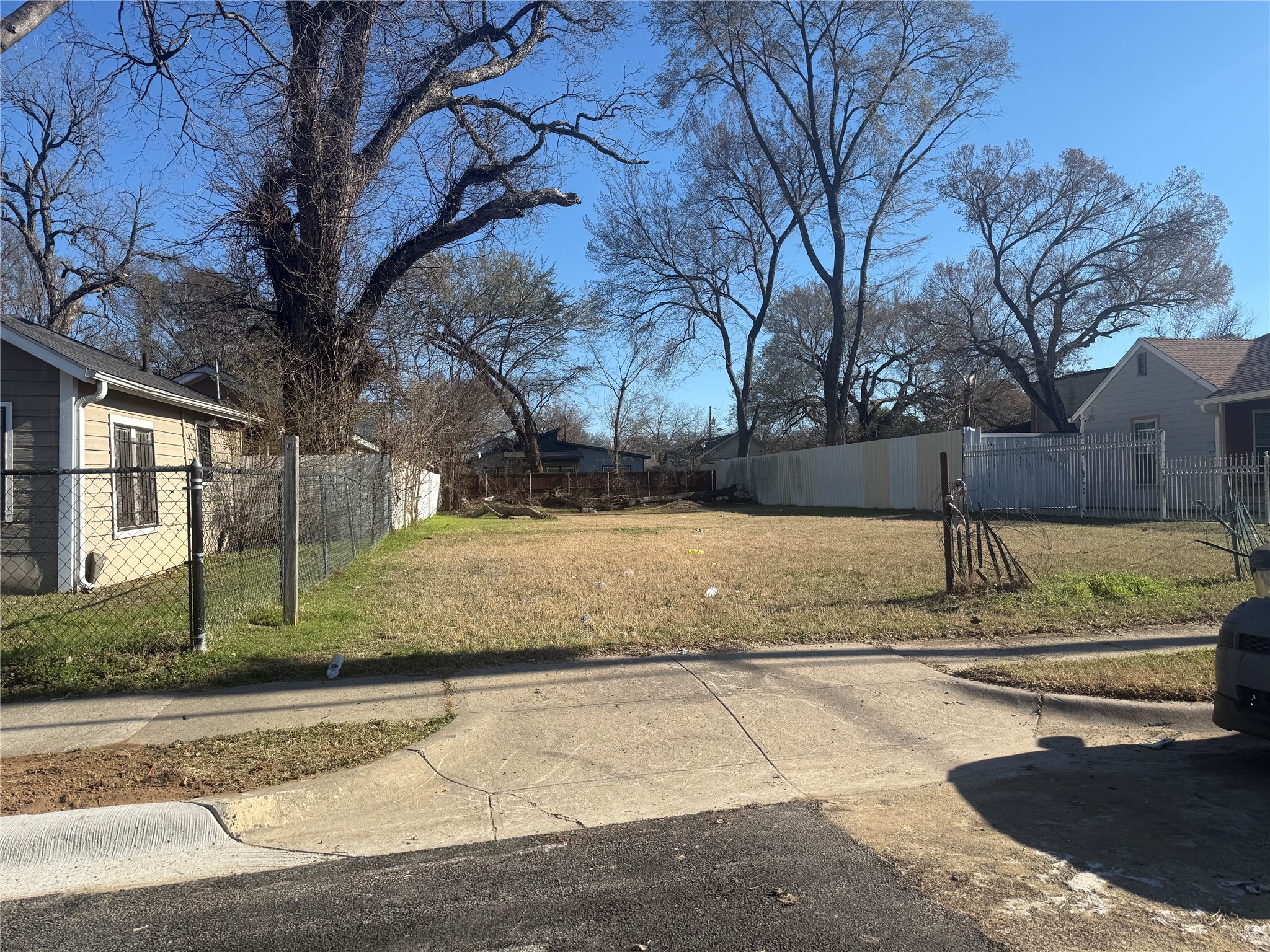 3926 Sidney Street Dallas TX 75210