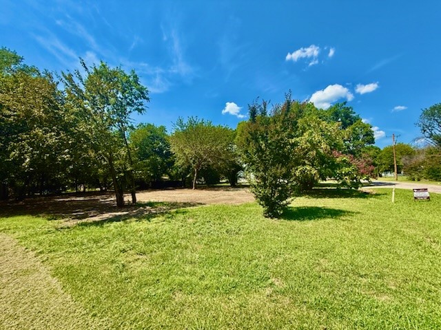 104 S Lamar Street Tioga TX 76271