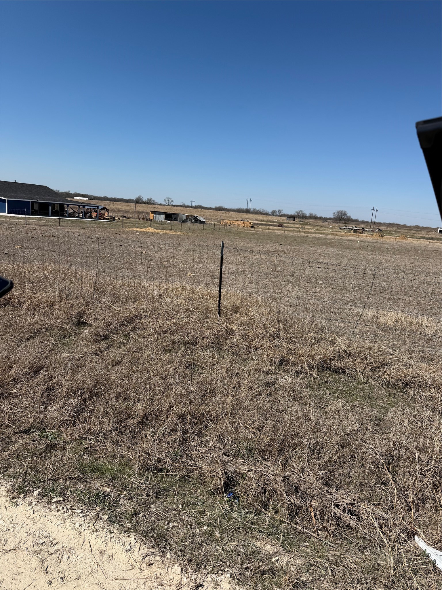 5253 County Road 4170 Frost TX 76641