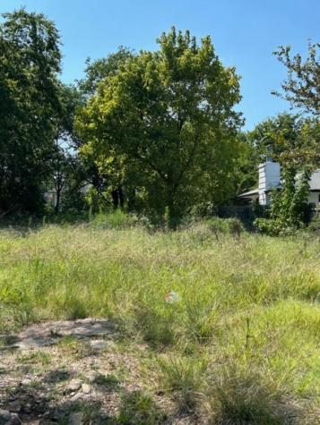 306 S Pecan Street Bells TX 75414