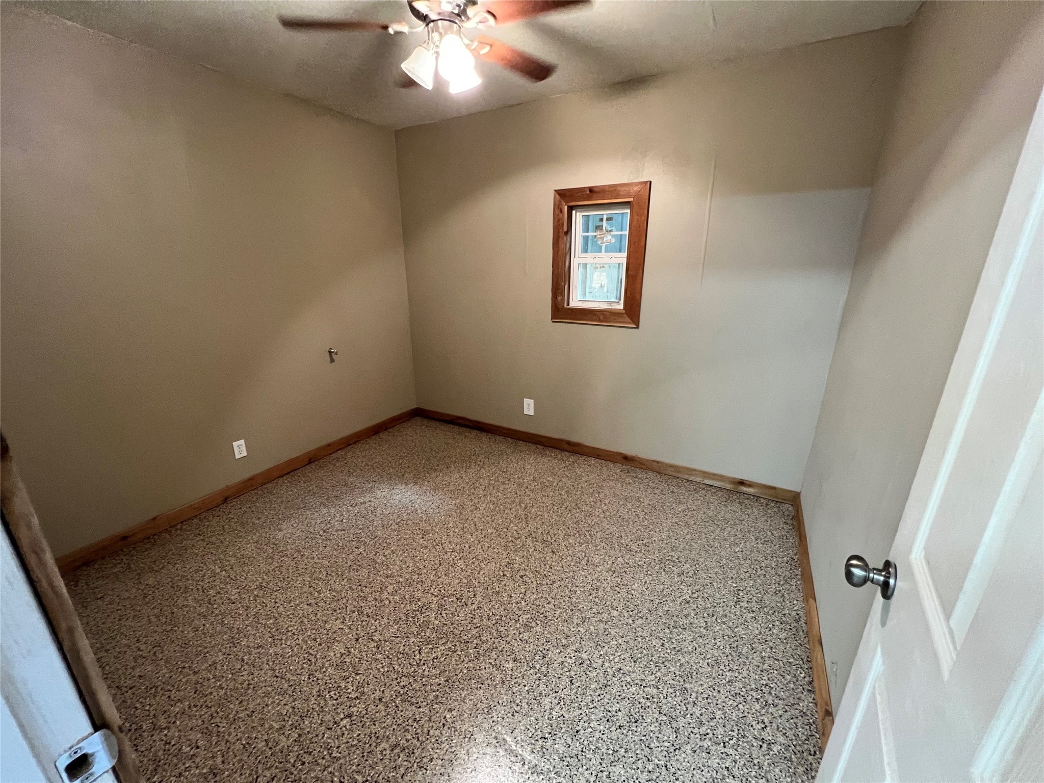 533 Redbird Lane Bowie TX 76230
