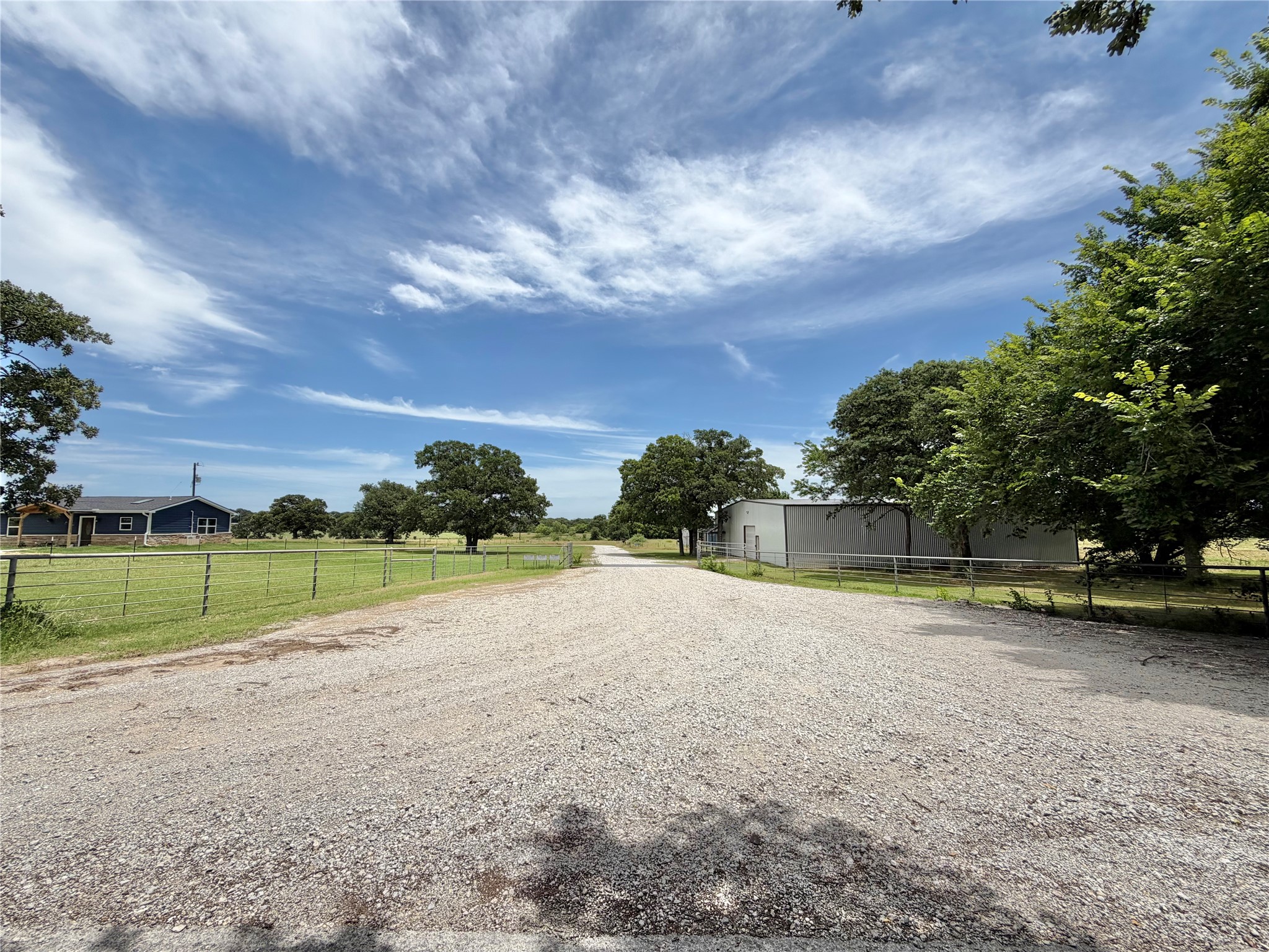 533 Redbird Lane Bowie TX 76230
