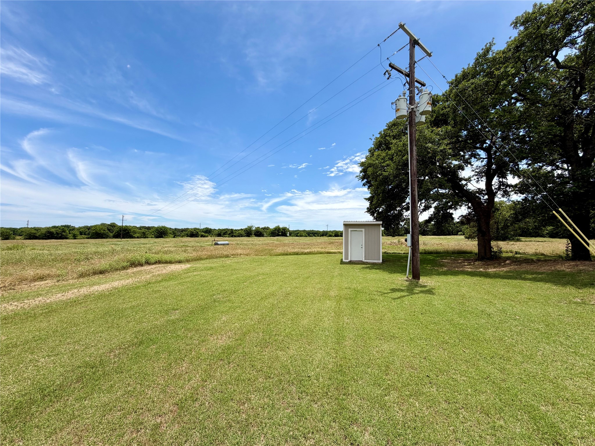 533 Redbird Lane Bowie TX 76230