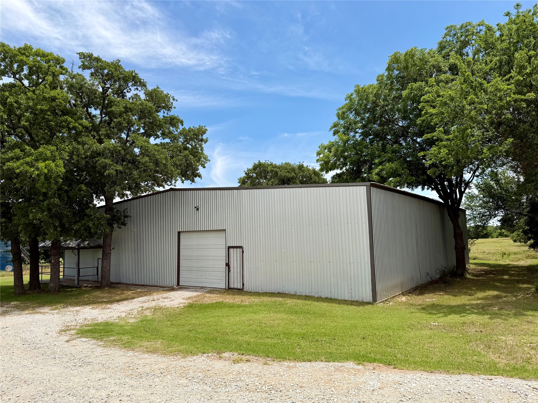 533 Redbird Lane Bowie TX 76230