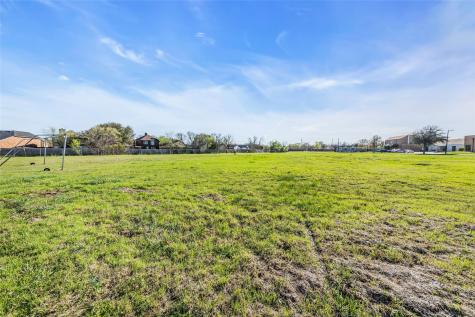 5134 Northwest Highway Garland TX 75043
