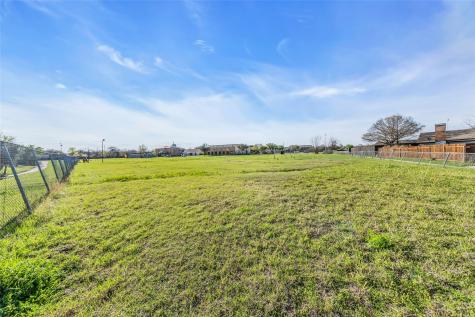 5134 Northwest Highway Garland TX 75043