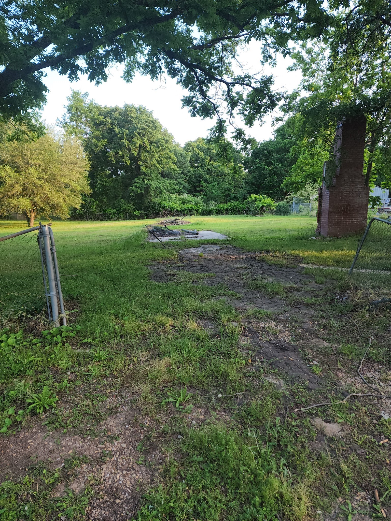 103 Dardenwood Way Payne Springs TX 75156