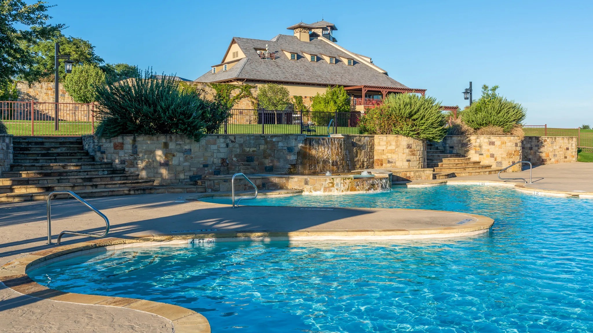 8312 Bruntsfield Loop Drive Cleburne TX 76033