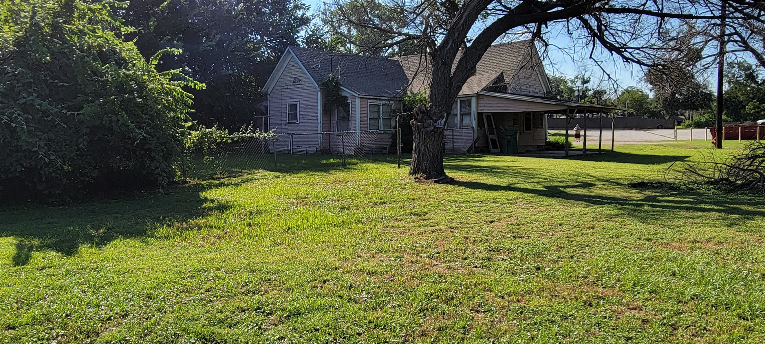 208 Optimist Road Springtown TX 76082