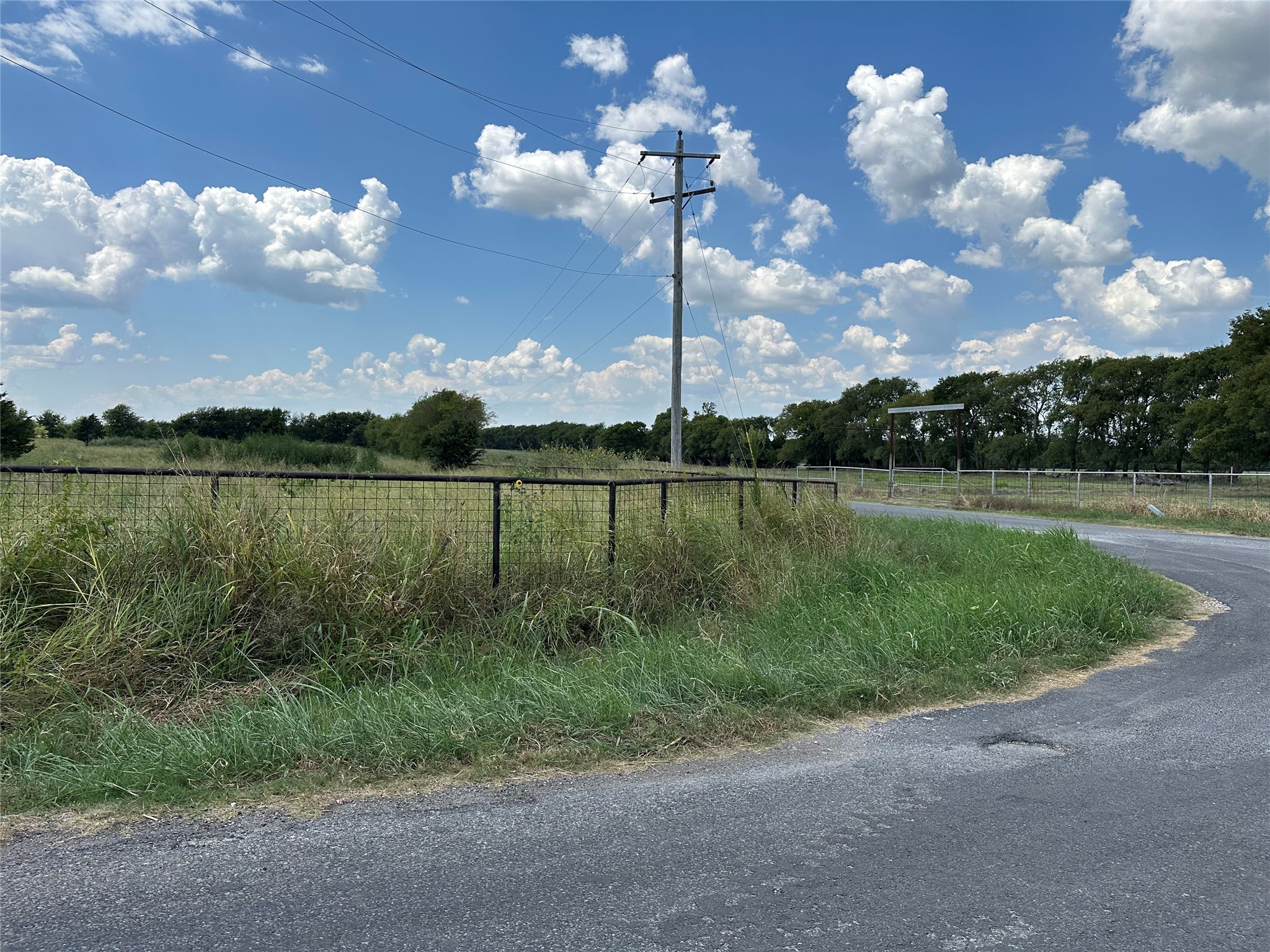 Lot 8 Eastline Road Whitewright TX 75491