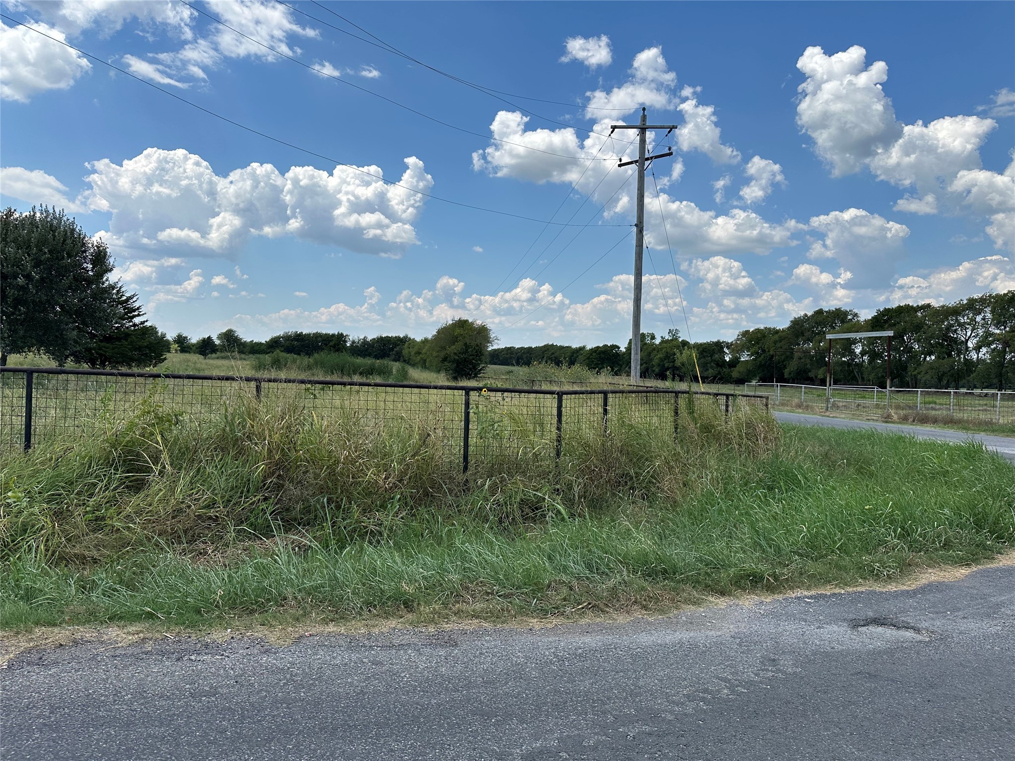 Lot 8 Eastline Road Whitewright TX 75491