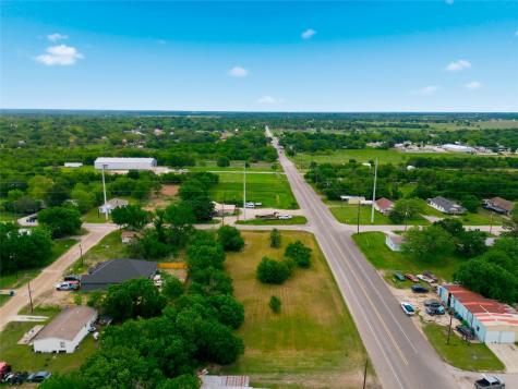 400 W Tyler Street Mexia TX 76667