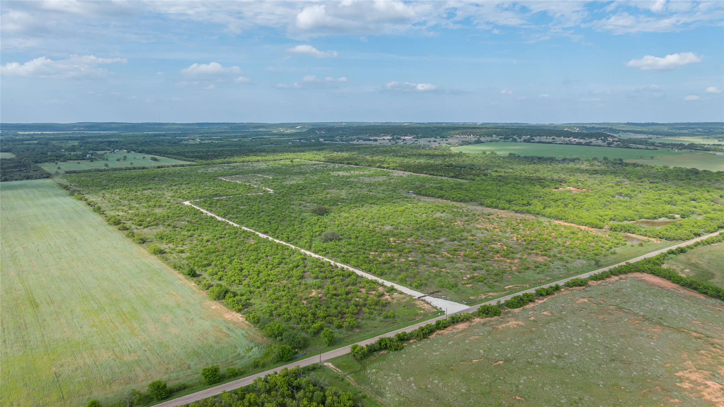 698 County Road 133 Ovalo TX 79541